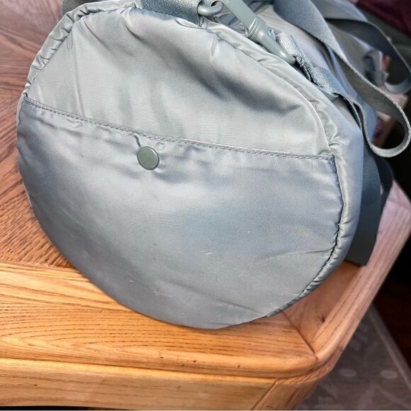 Adidas VFA Roll Duffel Bag - Picture 3 of 16